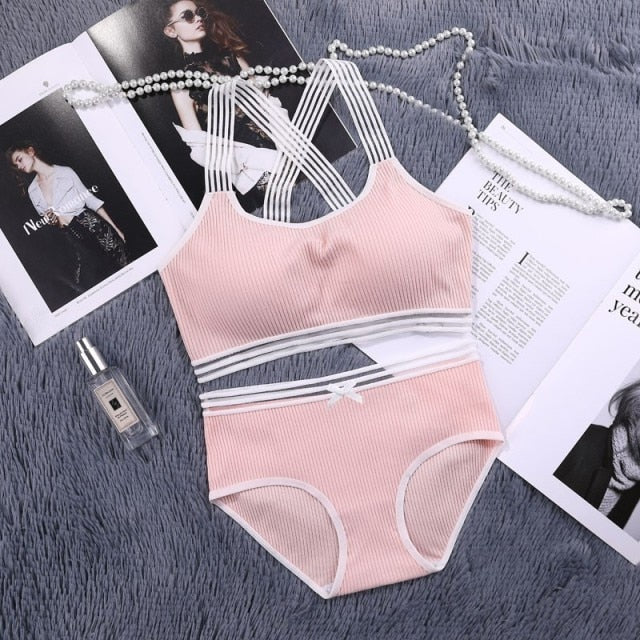 Seamless Underwear Wire Free Sexy Lingerie And Briefs Set - FabFemina