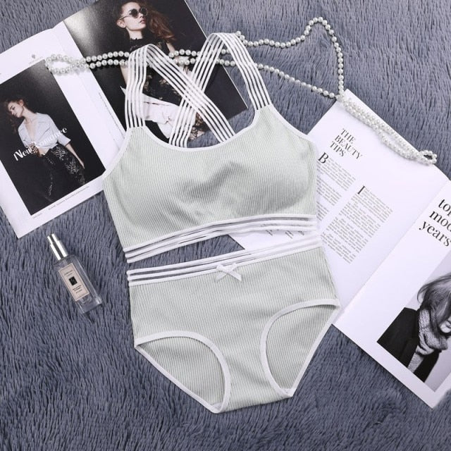Seamless Underwear Wire Free Sexy Lingerie And Briefs Set - FabFemina